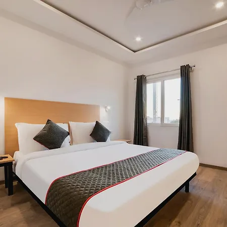 Townhouse Ss Aero Prime Hotel Shamshabad Exterior photo