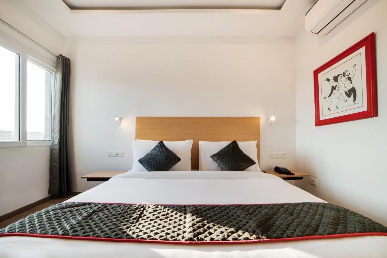 Hotel Townhouse Ss Aero Prime Shamshabad
