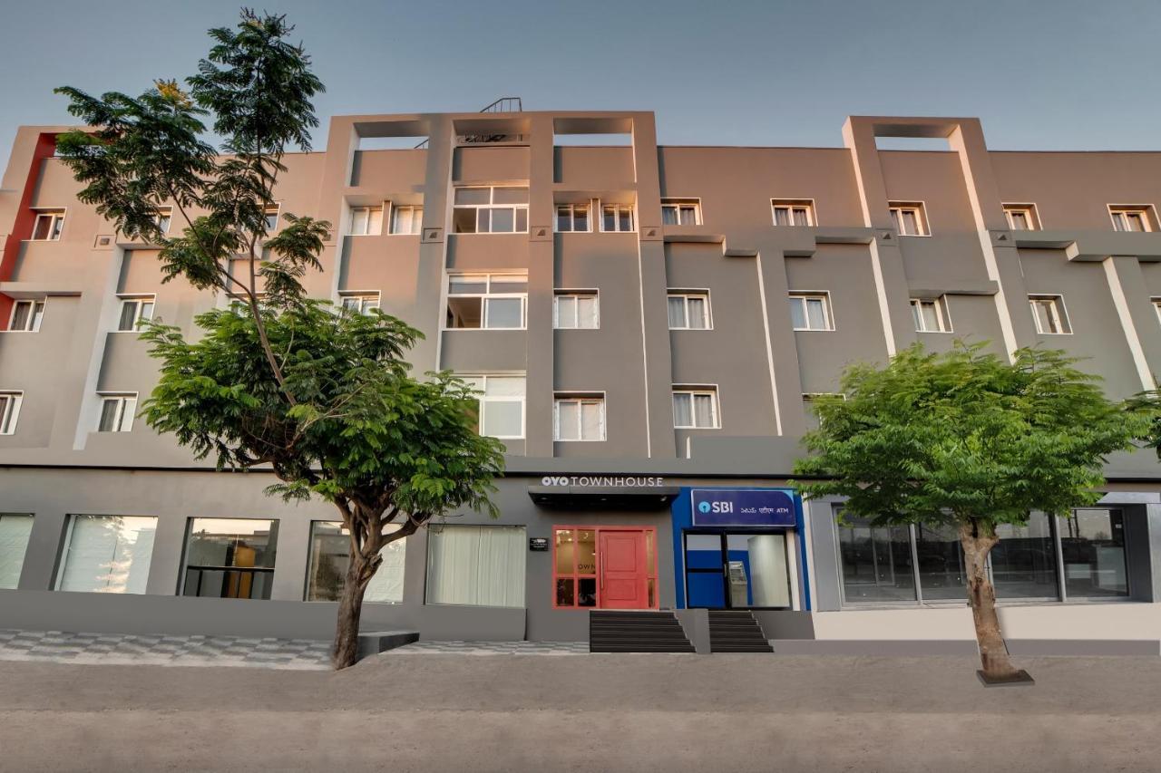 Townhouse Ss Aero Prime Hotel 4*