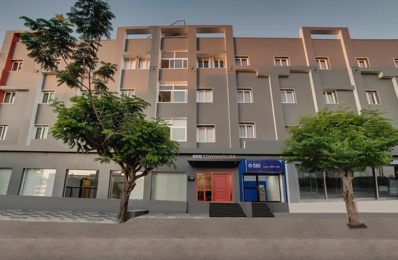 Townhouse Ss Aero Prime Shamshabad